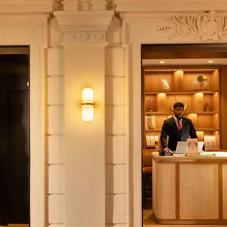 Le Cardinal Hotel 4*