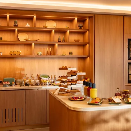 Hotel Le Cardinal 4*