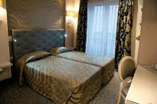 Le Cardinal 4* Parigi